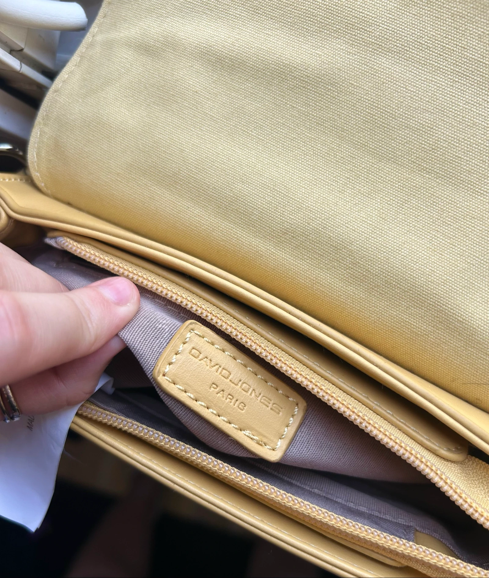 Bolsa transversal David Jones mostarda chique verão – photo 15